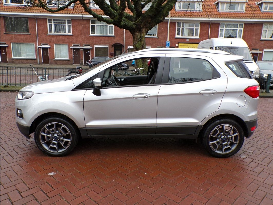 Ford EcoSport / 2