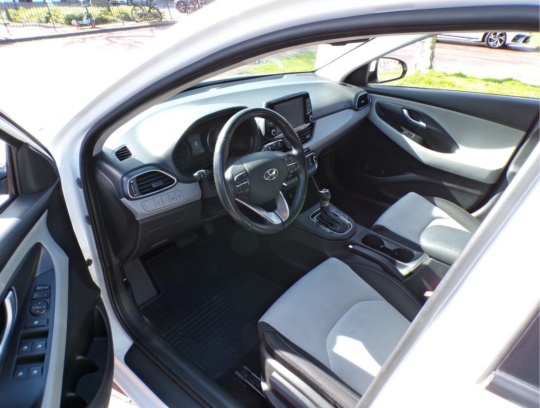 Hyundai i30 / 3