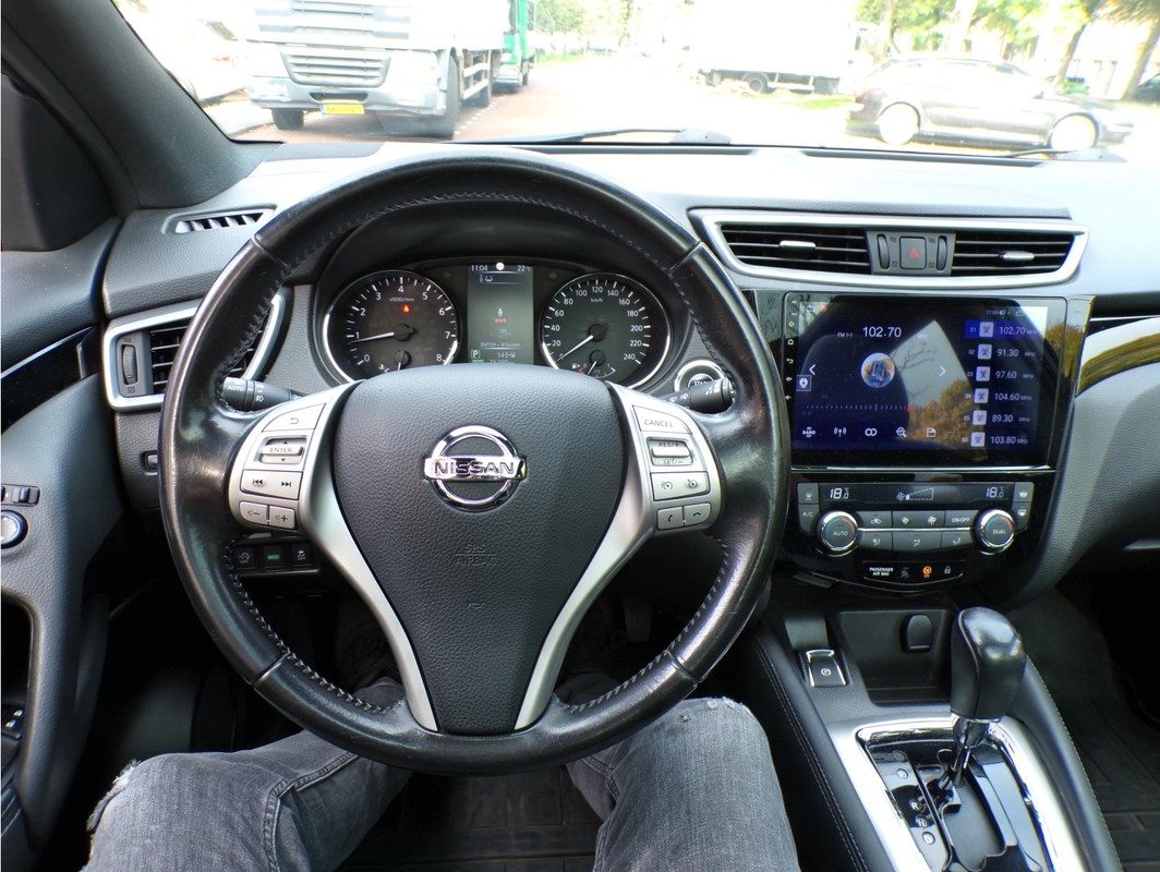 Nissan QASHQAI / 3