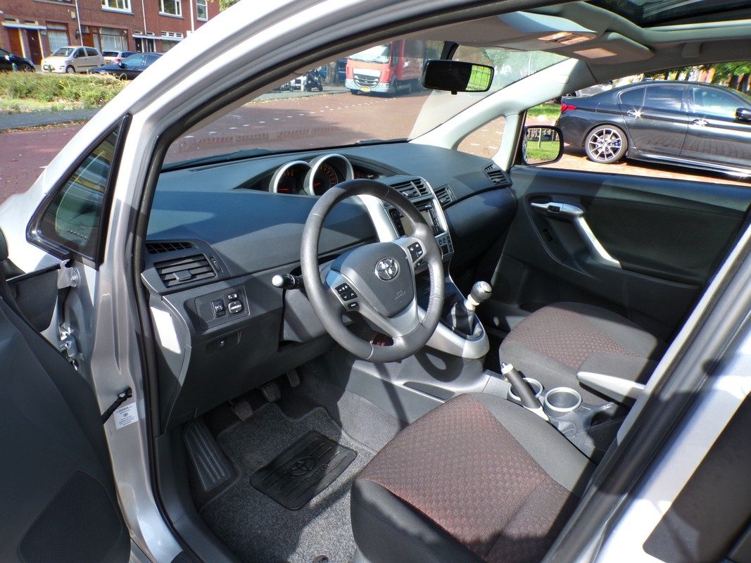 Toyota Verso / 3