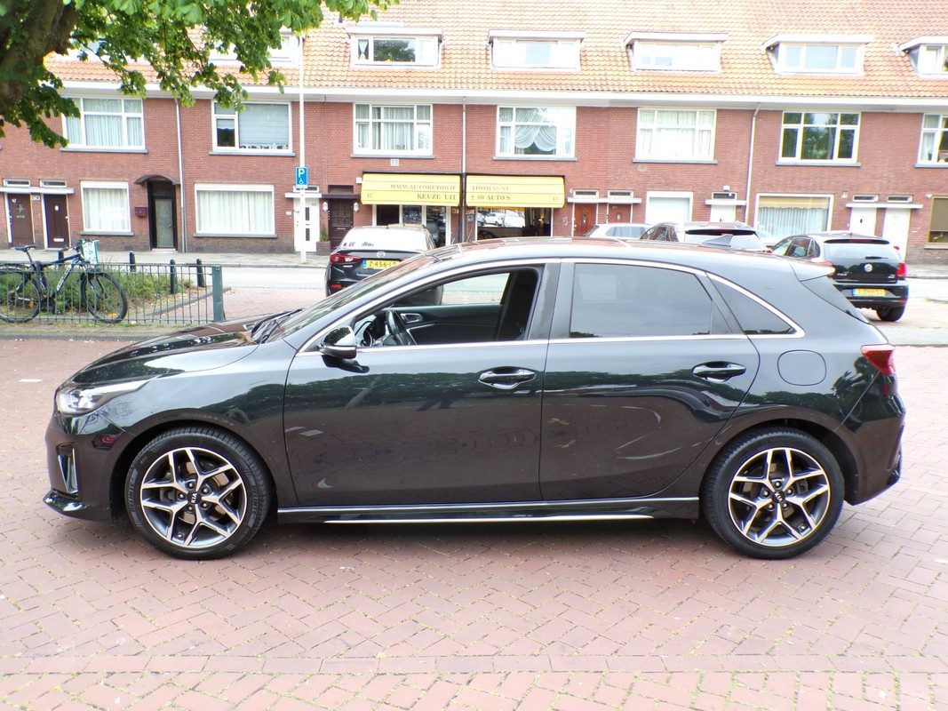 Kia Ceed / 2