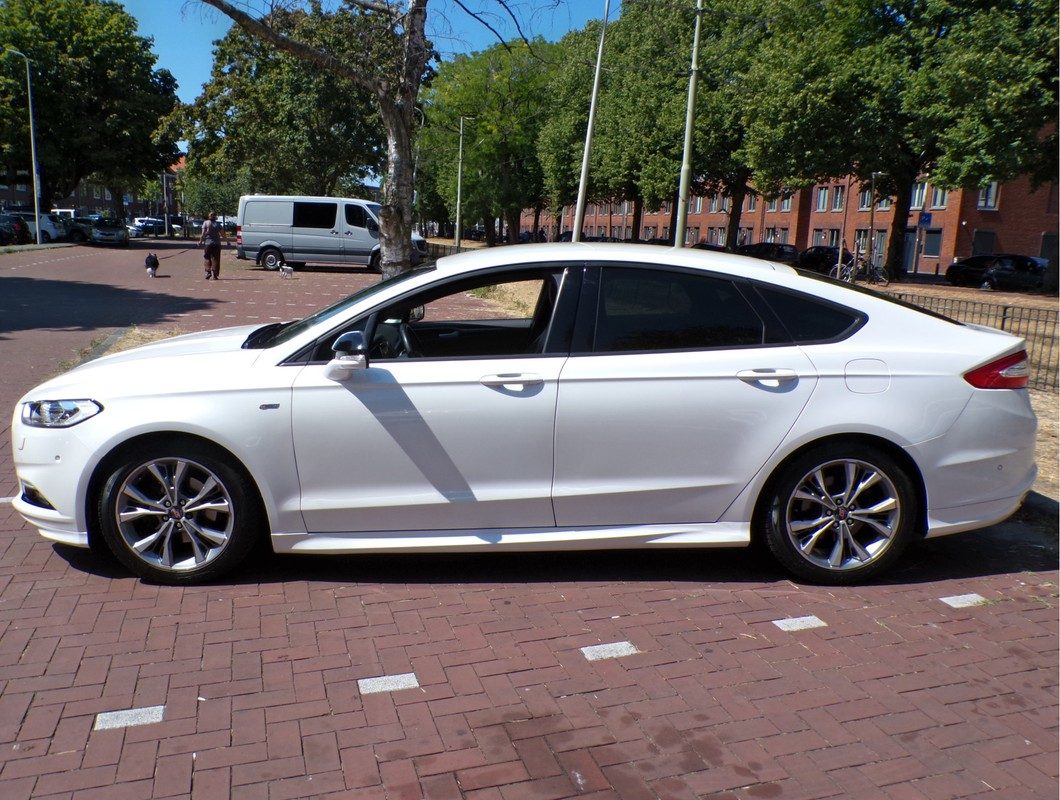 Ford Mondeo / 2
