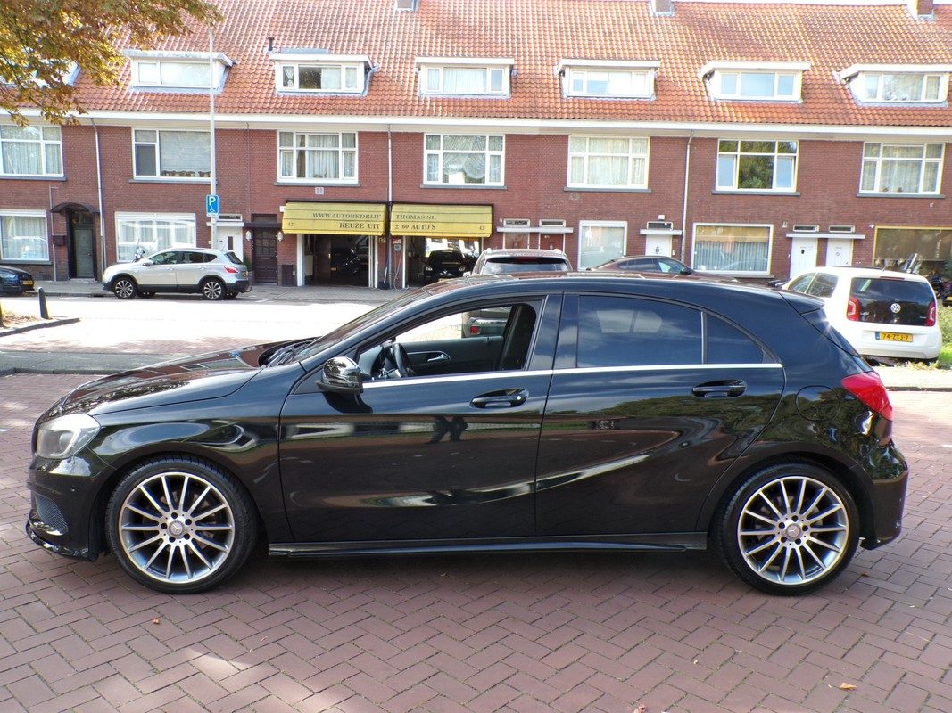 Mercedes-Benz A-Klasse / 2