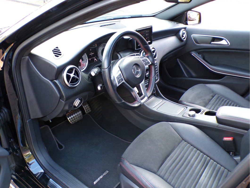 Mercedes-Benz A-Klasse / 3